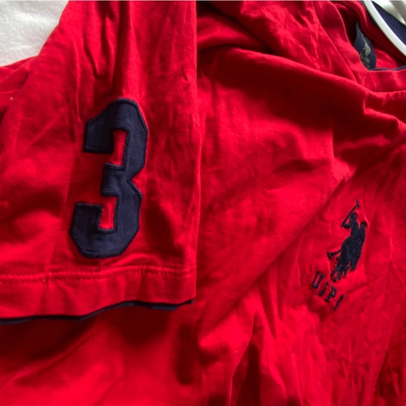 Red U.S Polo ASSN t-shirt - Picture 2 of 3